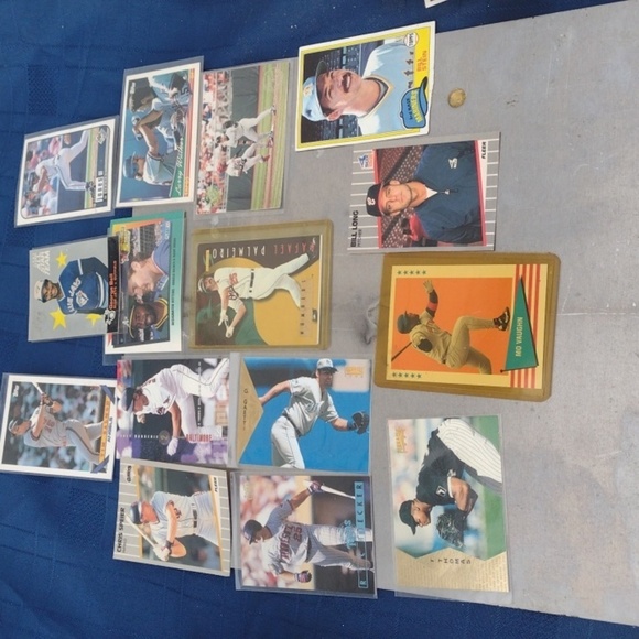 Assorted Baseball Trading Cards - Picture 3 of 3